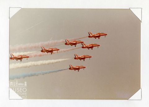HS Hawk T 1 - caccia a reazione(patt.acrob.Red Arrows)