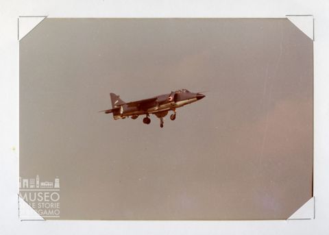 BAC Sea Harrier FRS 51 - caccia bomb.navale a decollo verticale
