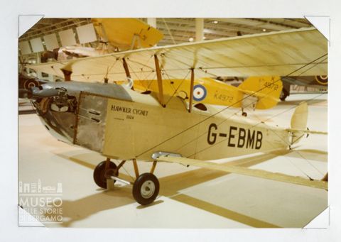 Hawker Cygnet - Biplano