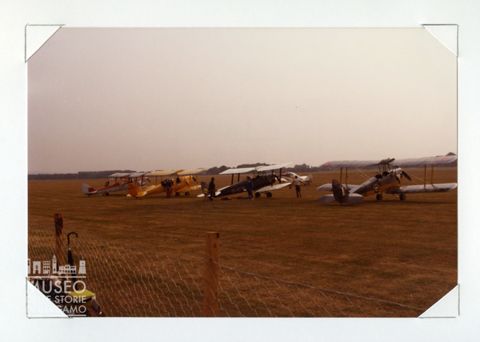 DH Tiger Moth - Biplano da turismo