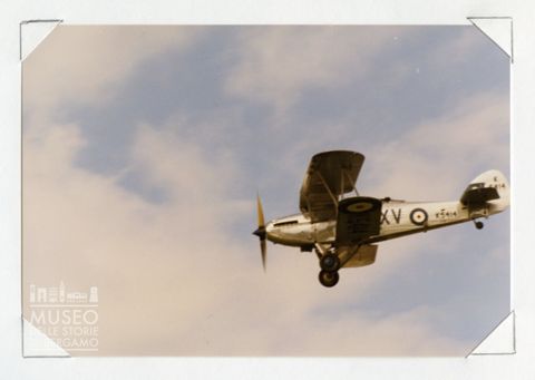Hawker Hind - Biplano da caccia (in volo)