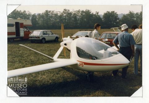 J 5 - aliante a motore