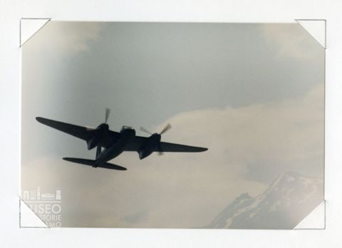 DH Mosquito - Caccia bombardiere 2° GM (in volo)