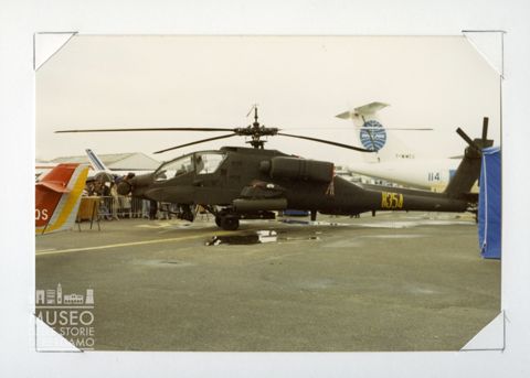 Hughes 64 Apache - elicottero da comb.