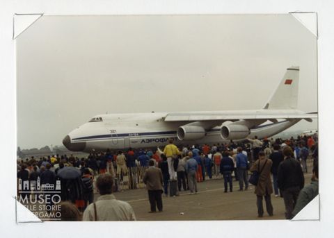 Antonov AN 124 - Quadrigetto da trasporto