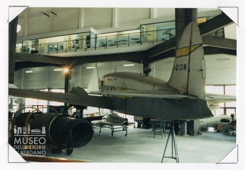SM 102 - bimotore passeggeri