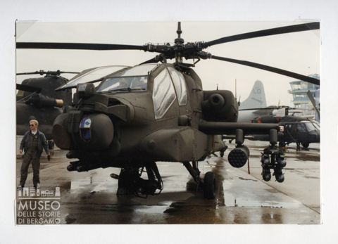 Mc Donnell Douglas AH 64 Apache - Elicottero d'assalto