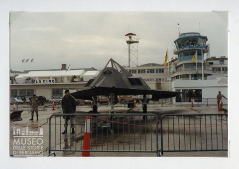 Lockheed F 117 A - bomb.supersonico