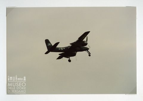 Grumman F 7 Tigercat - Bomb.navale