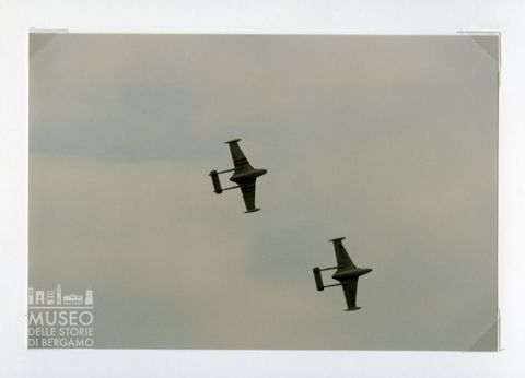DH Venom - Caccia a reazione (coppia in volo)