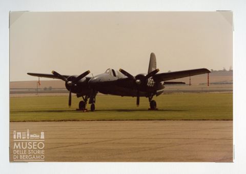 Grumman F 7 Tigercat - Bomb.navale
