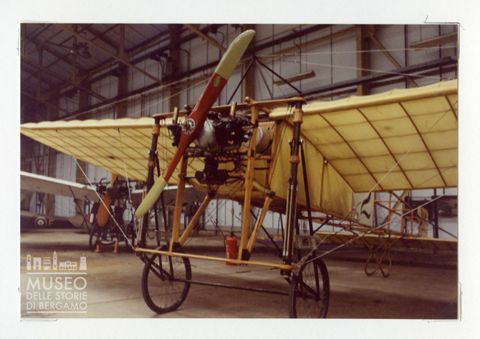 Bleriot XI - Velivolo storico (replica)