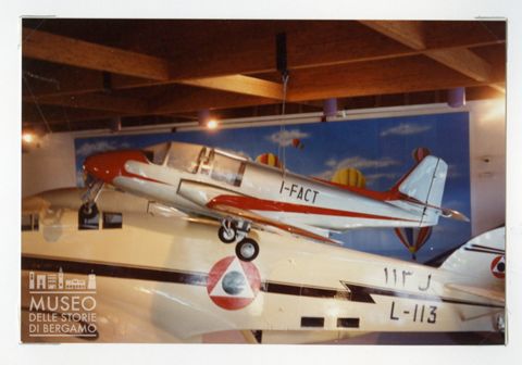 Caproni F 5 - Bireattore da turismo