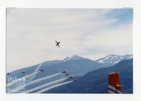 HS Hawk - caccia a reazione (patt.Red Arrows)