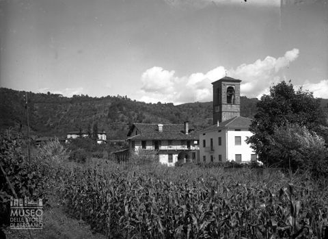 Chiesa e campi
