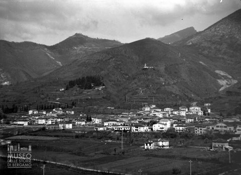 Veduta con santuario