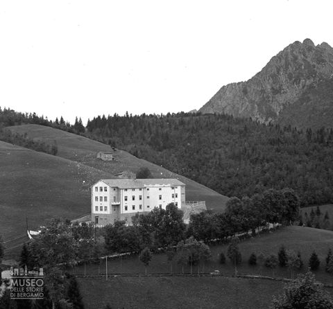 Colonia estiva e monte