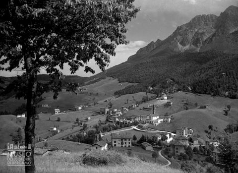 Veduta di Oltre il Colle