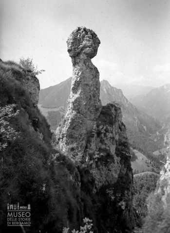 Roccia su un monte