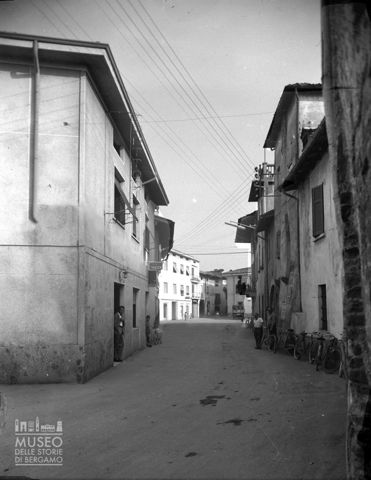 Via del centro abitato