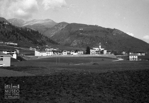 Centro di Parre e santuario