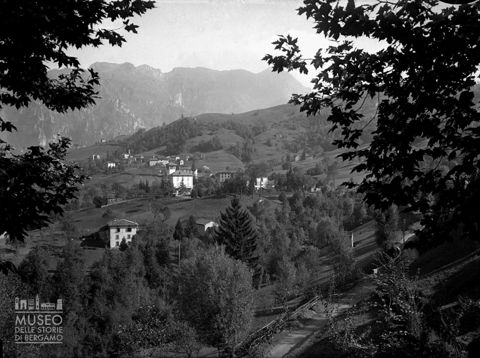 Panorama della contrada Asturi