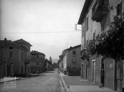 Petosino, strada verso la chiesa