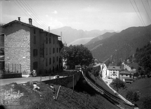 Piazzatorre, strade del centro abitato