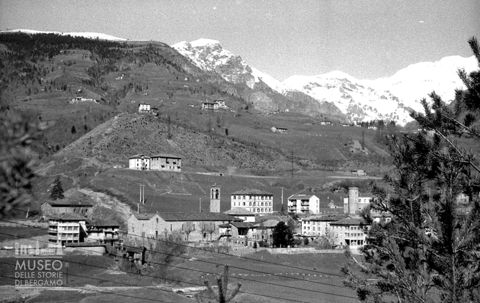 Santuario e abitazioni