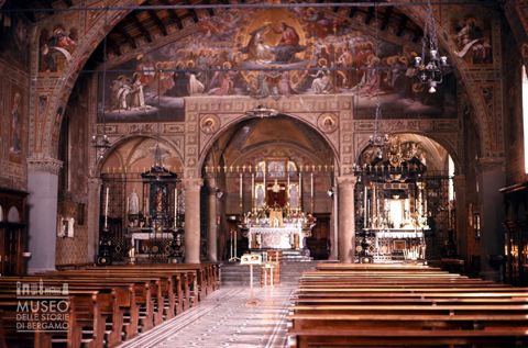 Chiesa di Santa Maria Annunziata, interno