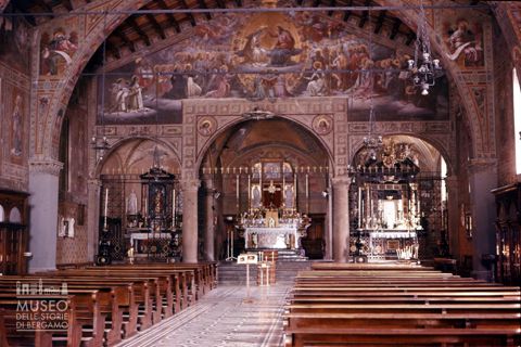Chiesa di Santa Maria Annunziata, interno
