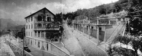 Riproduzione di un fotomontaggio