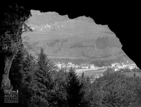 Panorama da una grotta