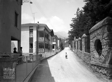 Via con bambino