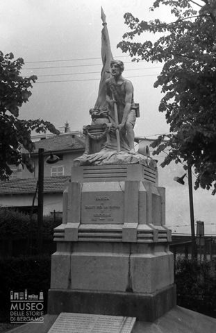 Monumento ai caduti [1]