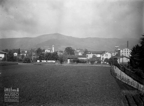 Scorcio con chiesa