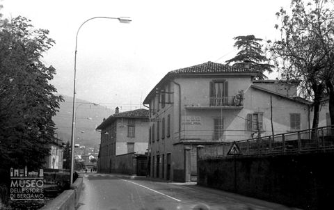 Abitazioni e trattoria