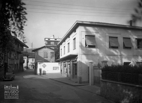 Via con distributore