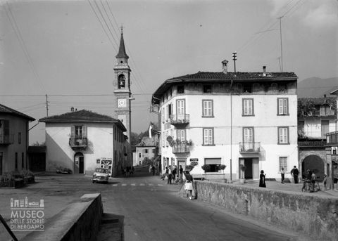 Fino del Monte, Municipio