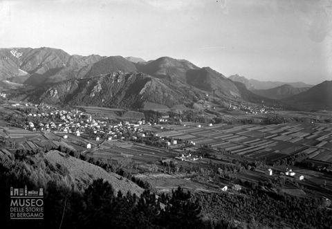 Panorama con monti