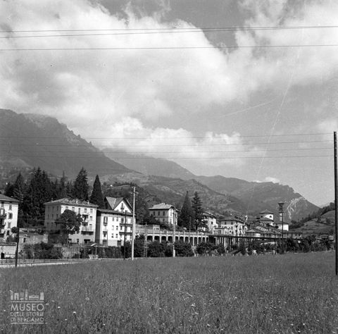 Abitazioni e chiesa