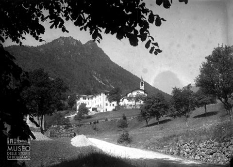 Santa Brigida, casa estiva e santuario [2]