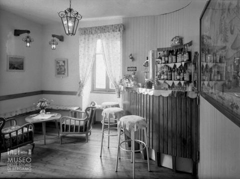 Albergo Falcone, bar
