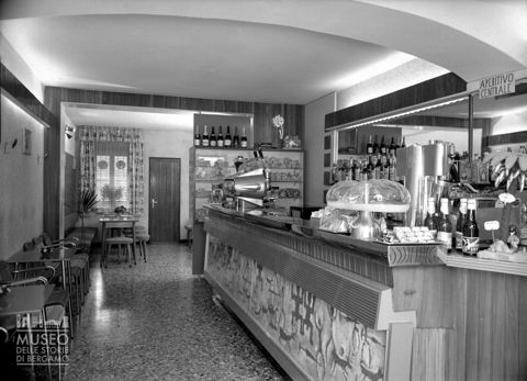 Interno di un bar