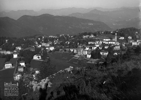 Veduta del centro di Selvino