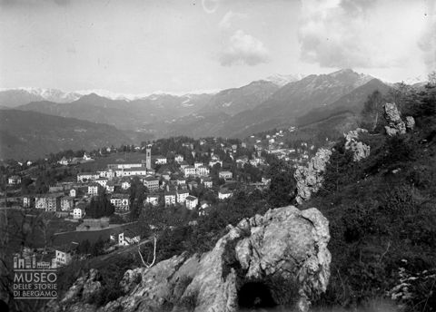 Panorama con rocce