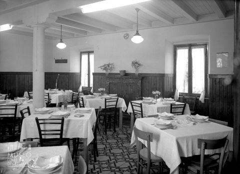 Interno di un ristorante [1]