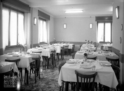 Interno di un ristorante [3]