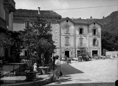Scorcio di piazza Umberto I