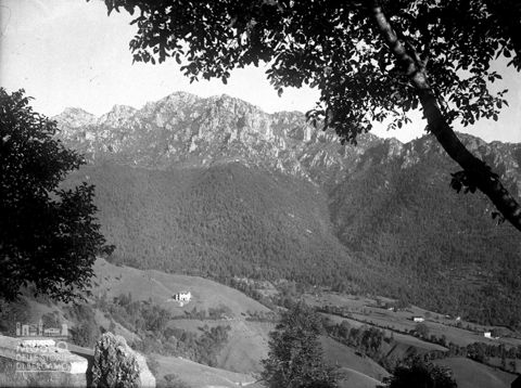 Veduta di un monte